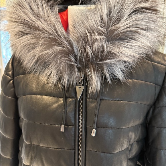 Wow!🖤❤️ - Picture 8 of 13